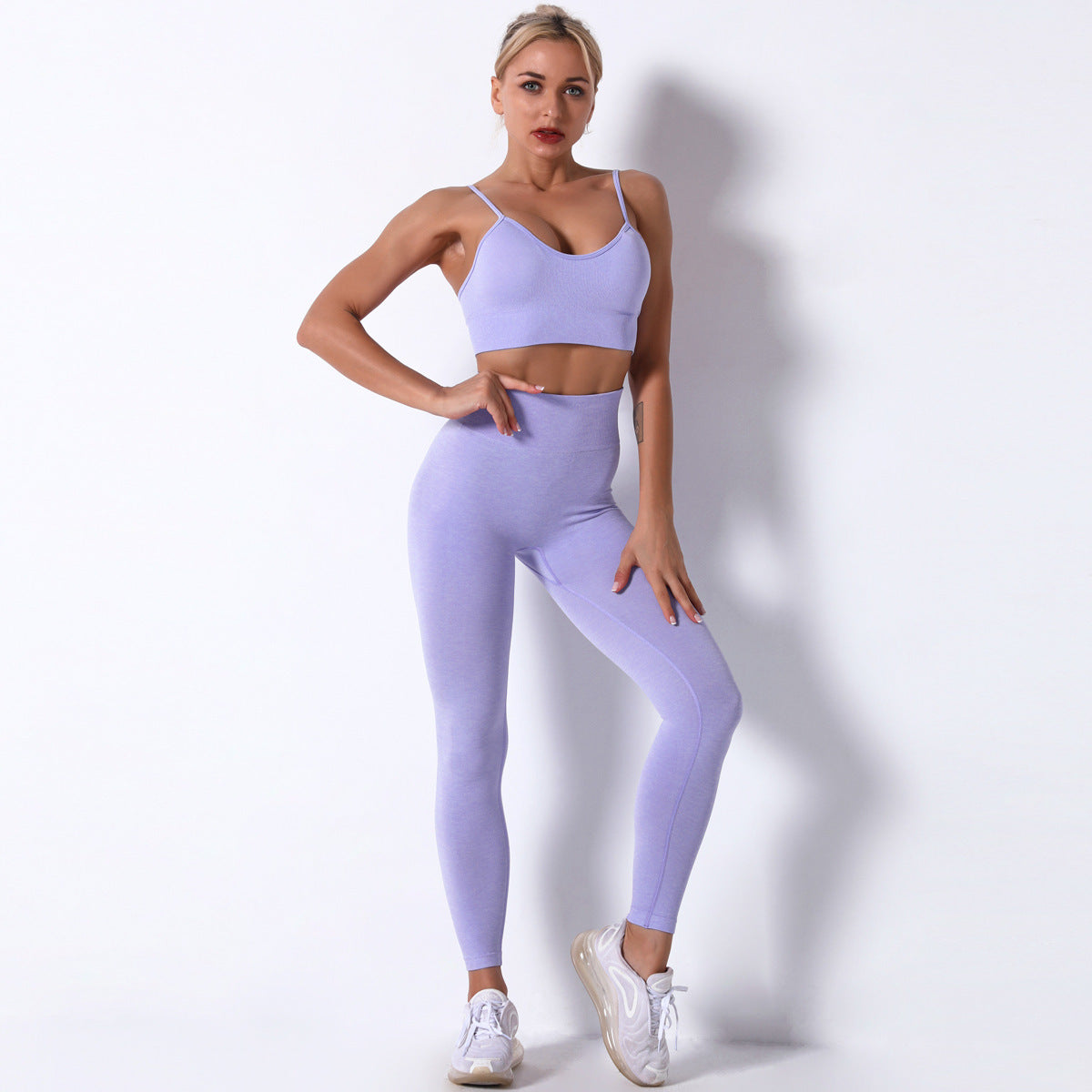Seamless flex fit set